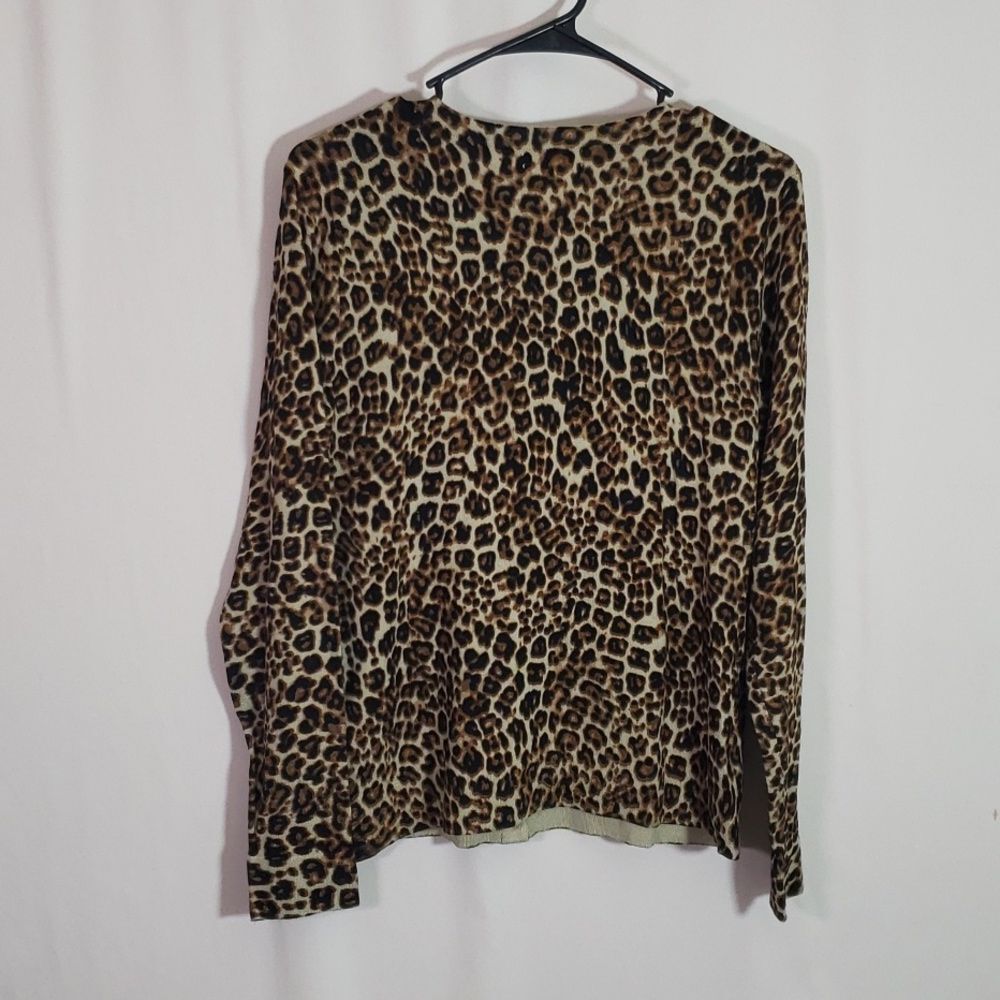 Charter Club Medium Sedona Dust Print Button Front Top Casual Blouse (AI) - Picture 6 of 6